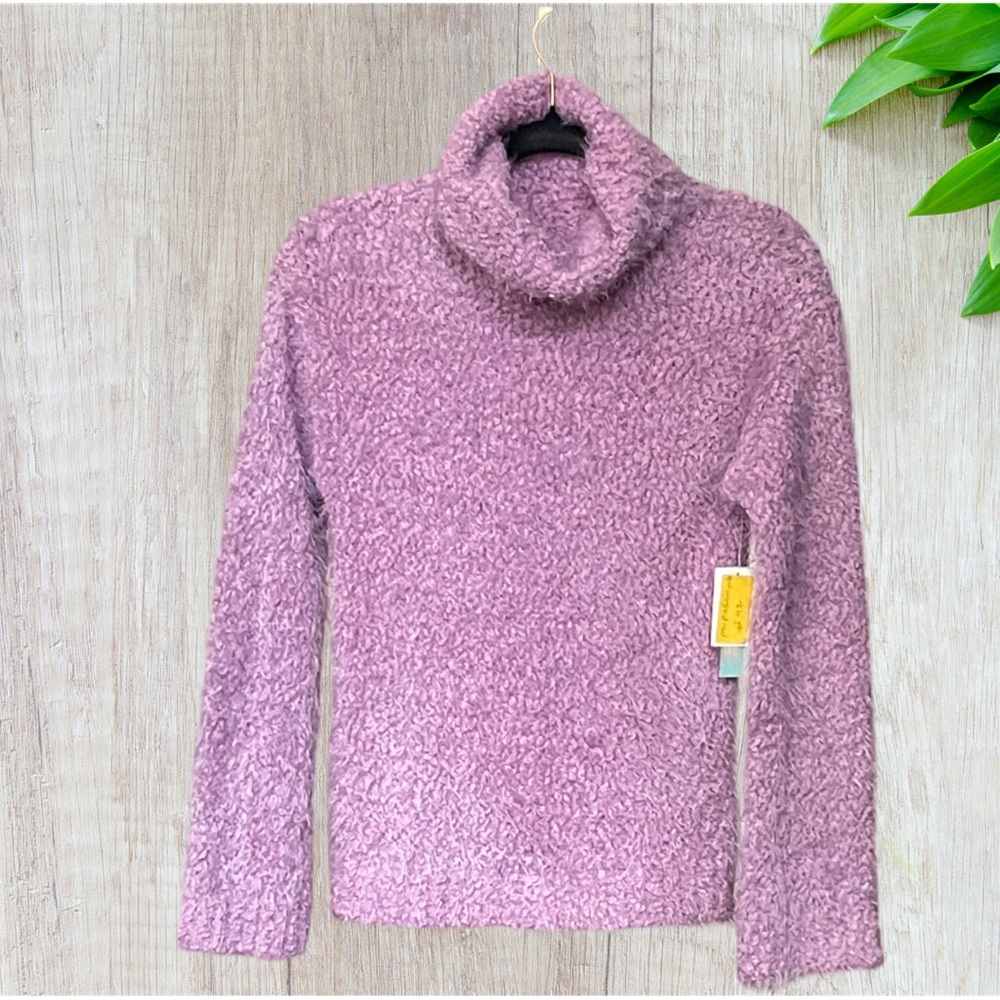 ABOUND FUZZY MOHAIR SWEATER LAVENDER NWT